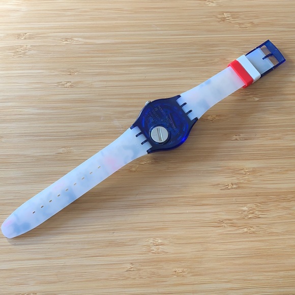 Swatch Watch - SUOZ233 - BISOUS DE PARIS - Destination Special Paris - Picture 6 of 10